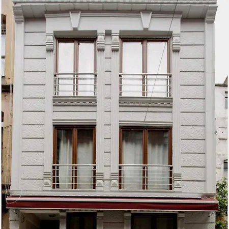 Laluna Near Grand Bazaar Center اسطنبول