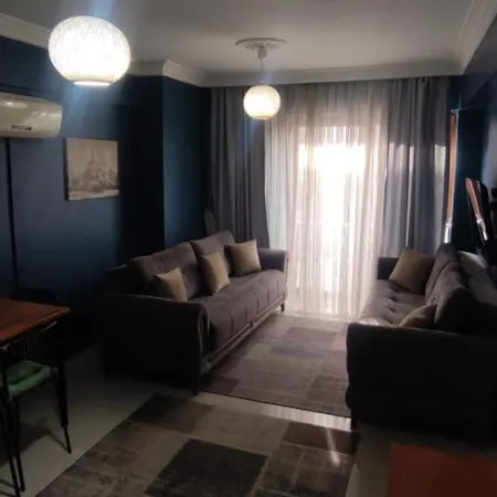 Laluna Near Grand Bazaar Center 4*